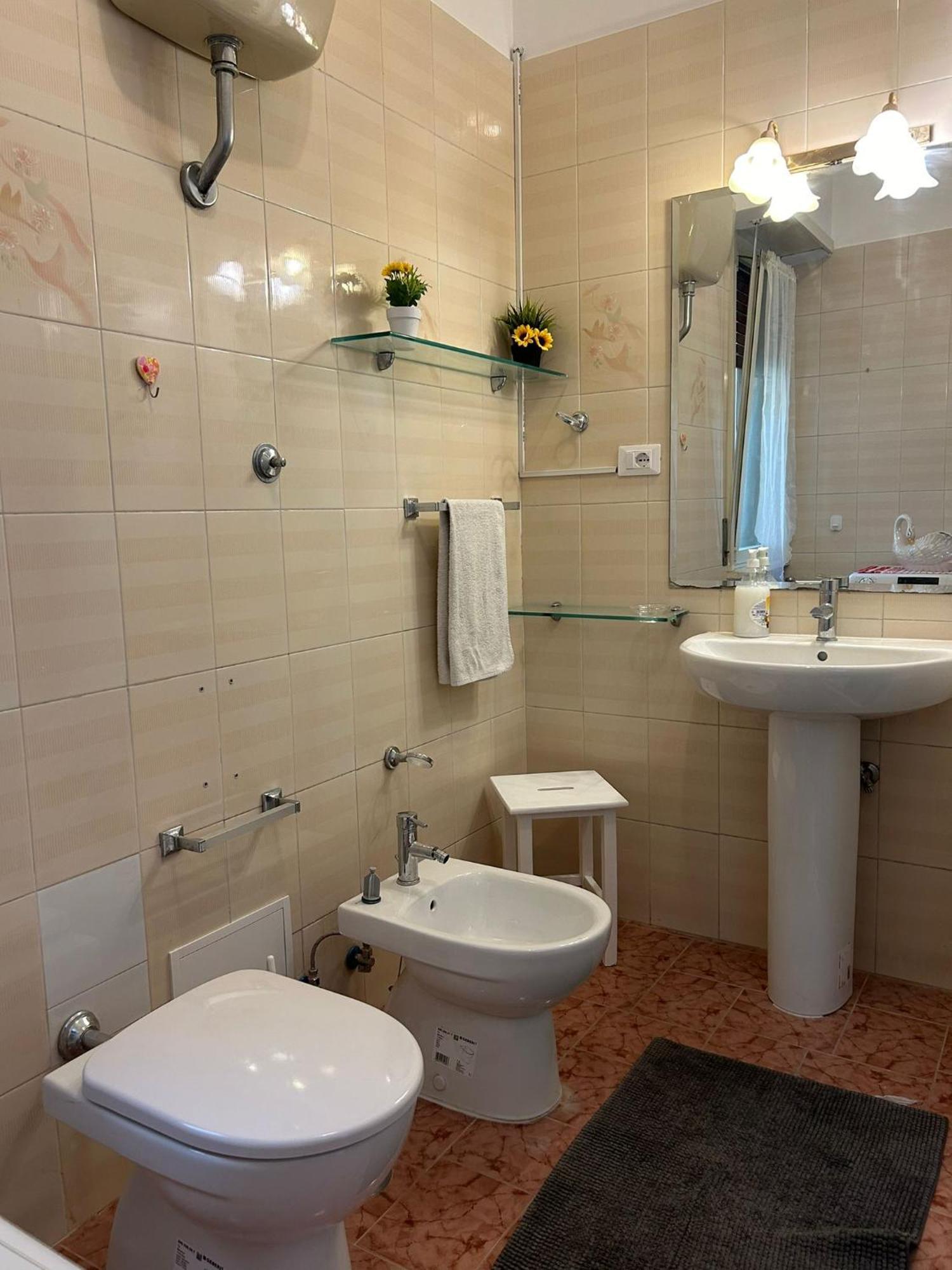 A & F Apartment Рим Екстериор снимка