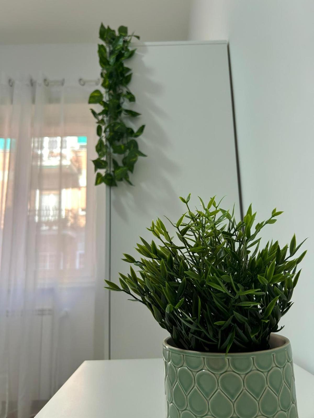 A & F Apartment Рим Екстериор снимка