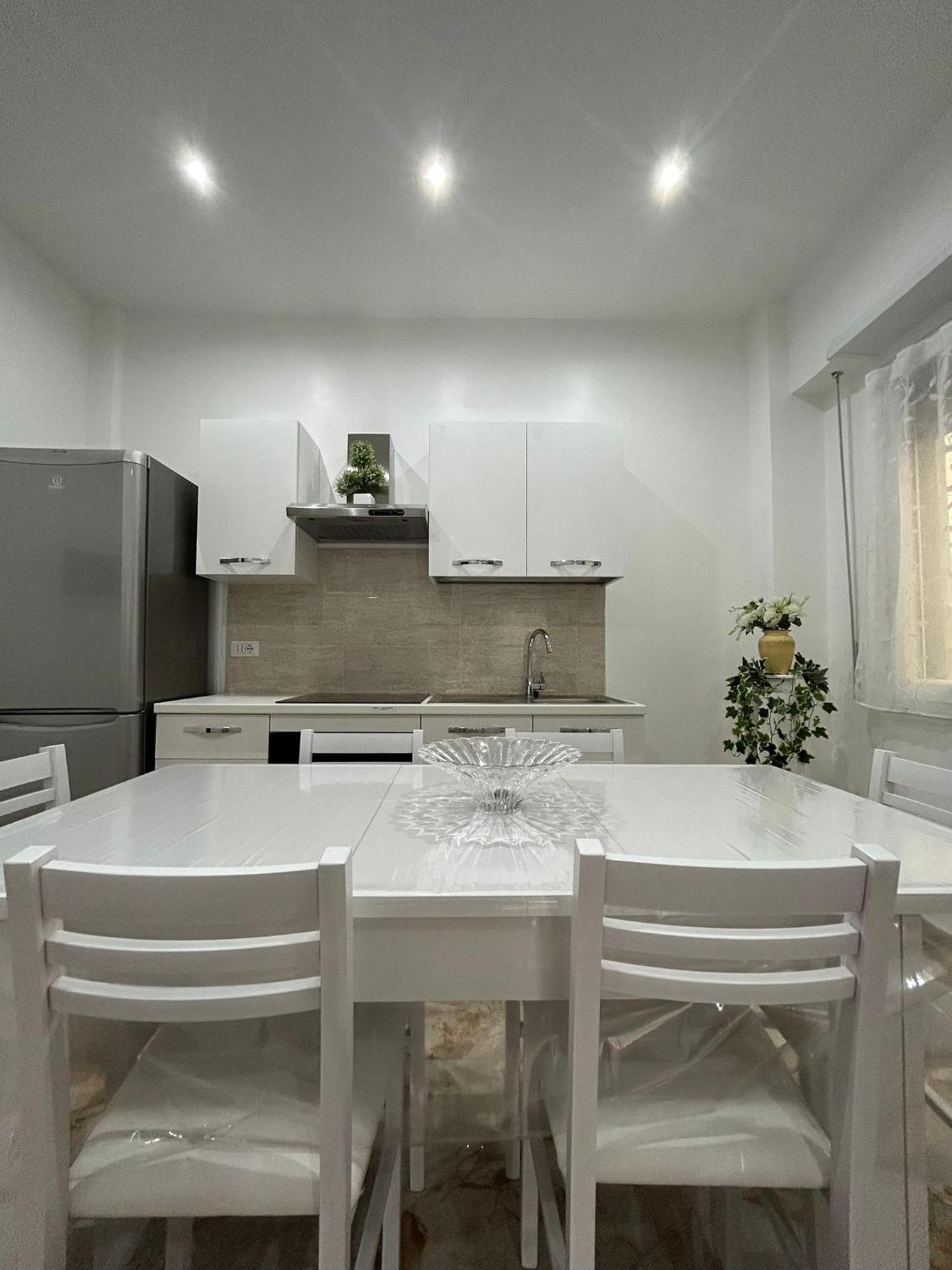A & F Apartment Рим Екстериор снимка