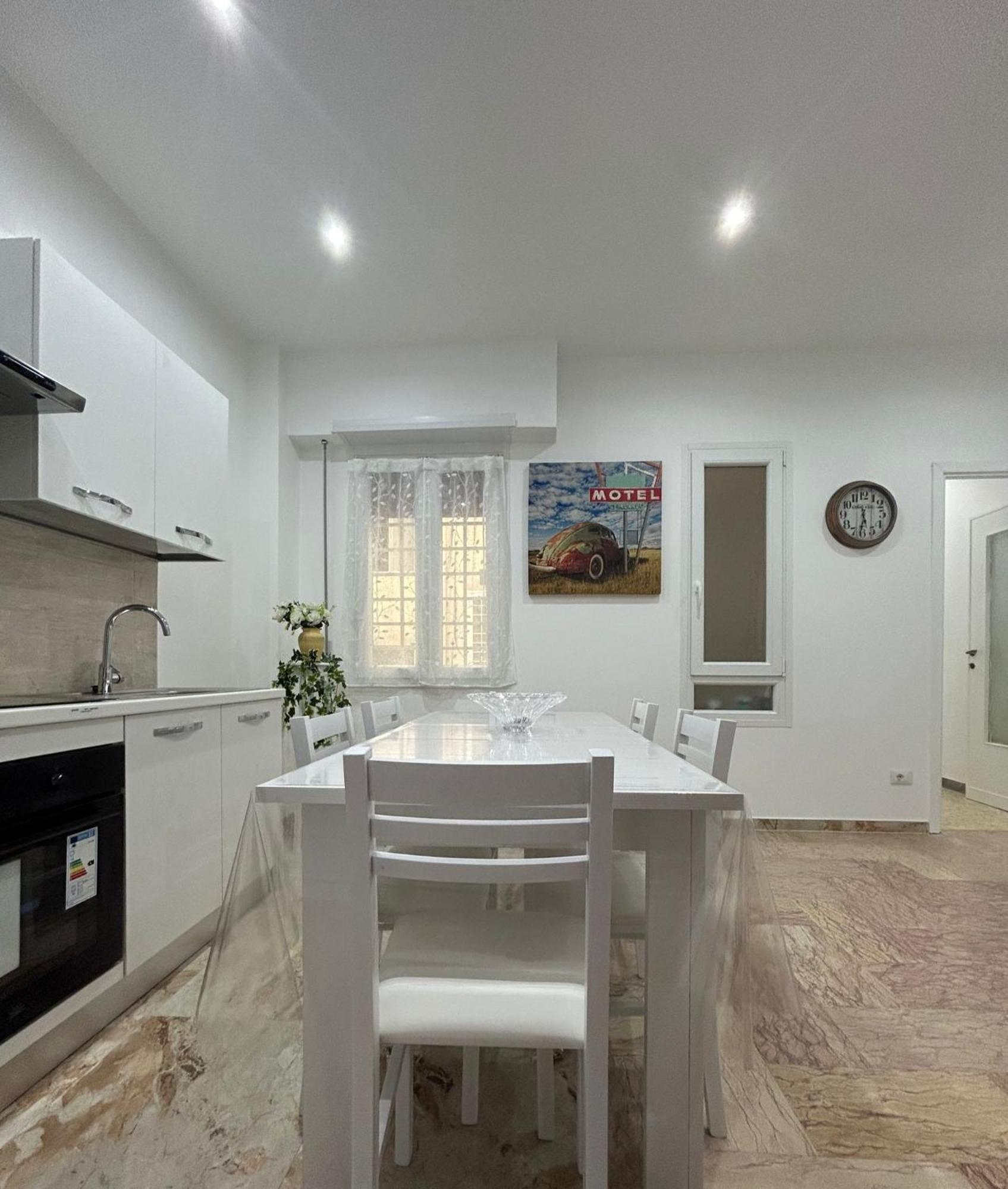 A & F Apartment Рим Екстериор снимка